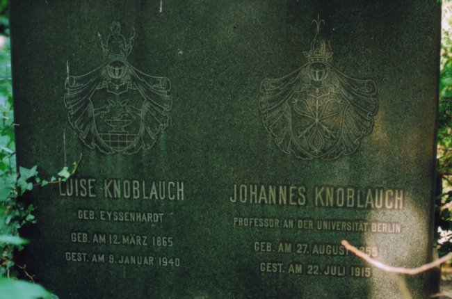 Grabinschrift zu Johannes und Luise Knoblauch